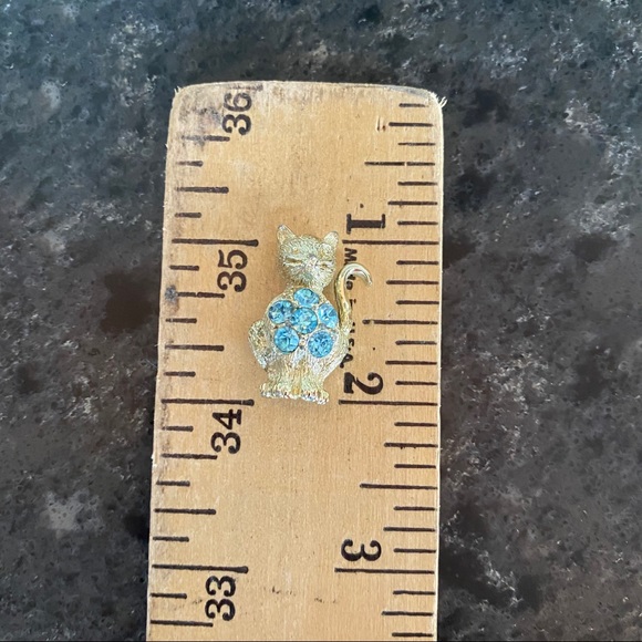 Cat brooch pin - Picture 2 of 4
